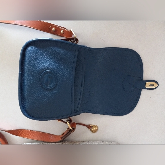 Dooney & Bourke, 1996 AWL Equestrian, Sporting Pouch - Picture 10 of 16